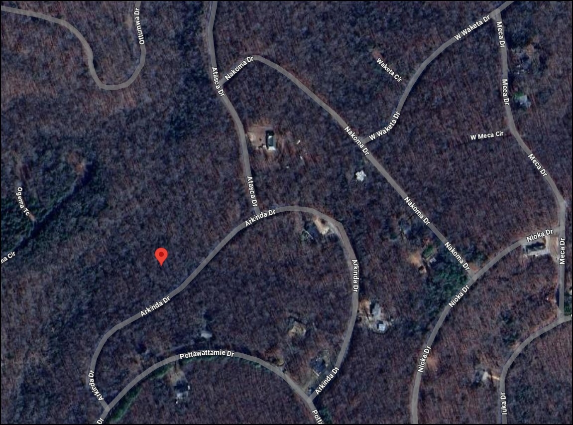 0.61 Acre Large Lot In Cherokee Village, AR Between Lake Navajo And South Golf Course - Image 3