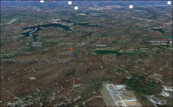 0.36 Acre Wooded Lot In Cherokee Village, AR Backing Forest Near Lake Navajo - Image 5