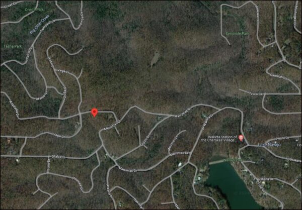 0.35 Acre Lot In Cherokee Village, AR Near Lake Navajo With Easy Access To Highland And Hardy - Image 3